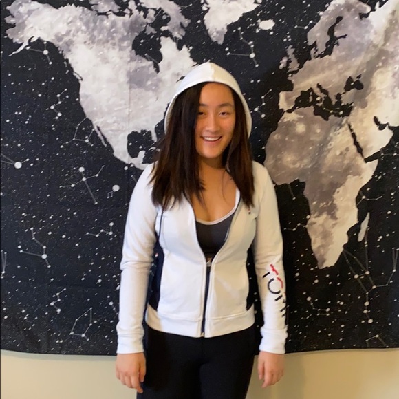 Tommy Hilfiger Zip-up - Picture 3 of 3